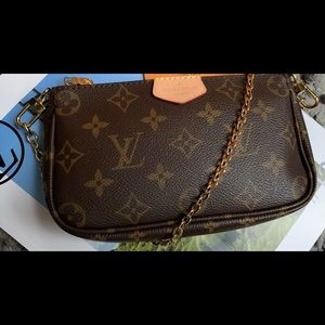 ❌SOLD ❌ Mini pochette from Multi pochette with original LV gold chain